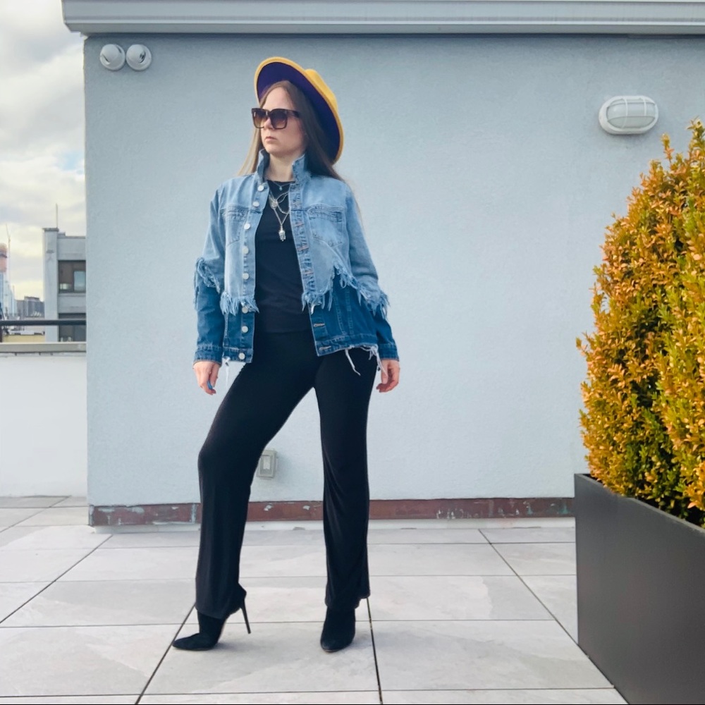 Blank NYC Fringed Distressed Two Denim Jacket One - Picture 7 of 16